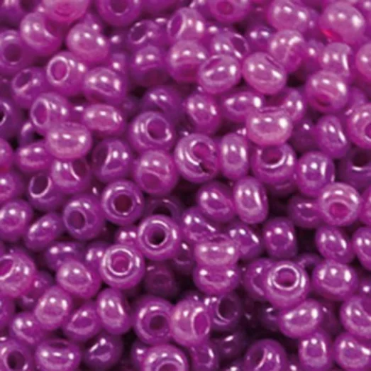 17125 Бисер Preciosa алебастр розово-сиреневый с покрытием Silk Colors