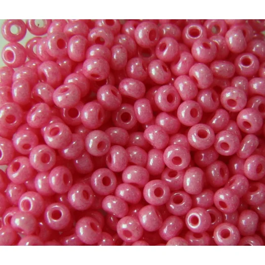 16398 Непрозрачный темно-розовый глянцевый