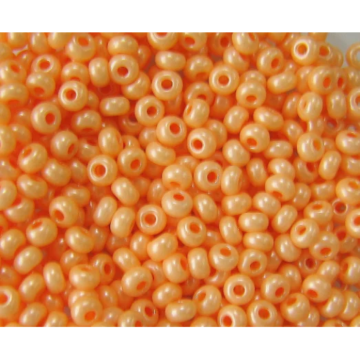 16992 Оранжевый натуральный, непрозрачный  Бисер Preciosa
