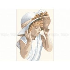 ЧВ-6080 (40*45) Девочка в шляпке. Схема для вышивки бисером Бисерок