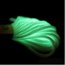 DMC-Е940 (светится в темноте) Мулине для вышивки ДМС арт 117. Франция