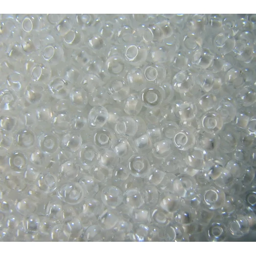 38102 Бисер прозрачный, белый внутренний окрас
