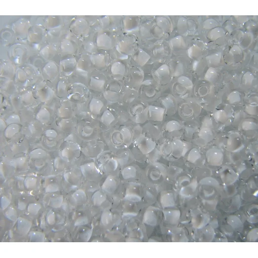 38302 Бисер прозрачный, белый внутренний окрас