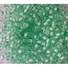 38352 Бисер прозрачный кристалл с цветной серединкой, салатовый.