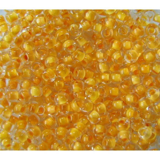 38383 Бисер прозрачный с желтой серединкой