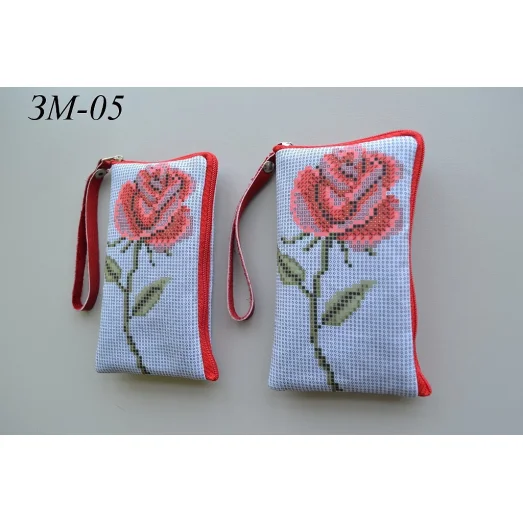 ЗМ-005 (ткань) Чехол для телефона пошитый. Вышити мрии