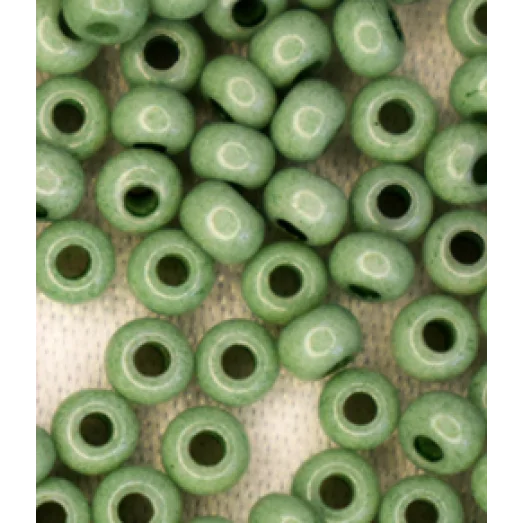 03663 Бисер оливковый непрозрачный Preciosa