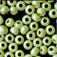 16486 Бисер Preciosa оливковый