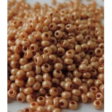 16783 Бисер Preciosa светло-коричневый