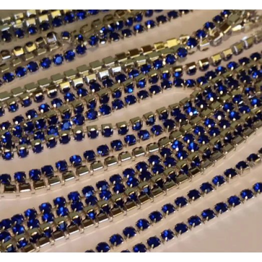 ДЭ-007 Стразовая цепь камни синие, основа серебро