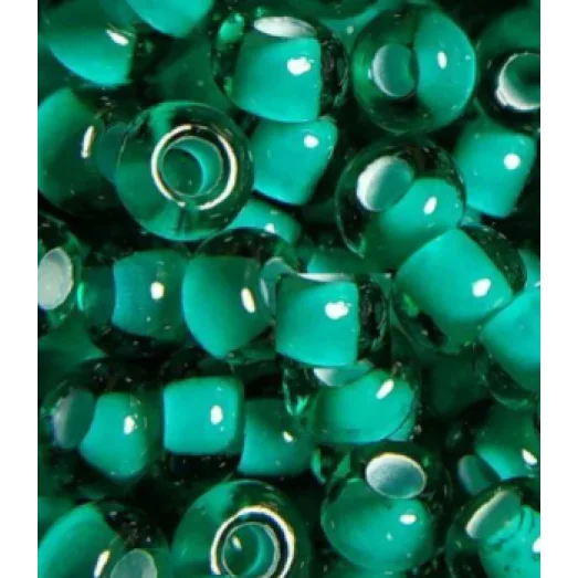 55716 Бисер Preciosa зеленый изумрудный мелованное отверстие
