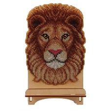 WSR-012 Лев. Подставка под телефон. ТМ WoodStitch